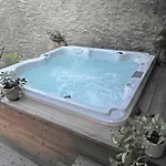 شقة Scalotta - Private Garden With Jacuzzi And